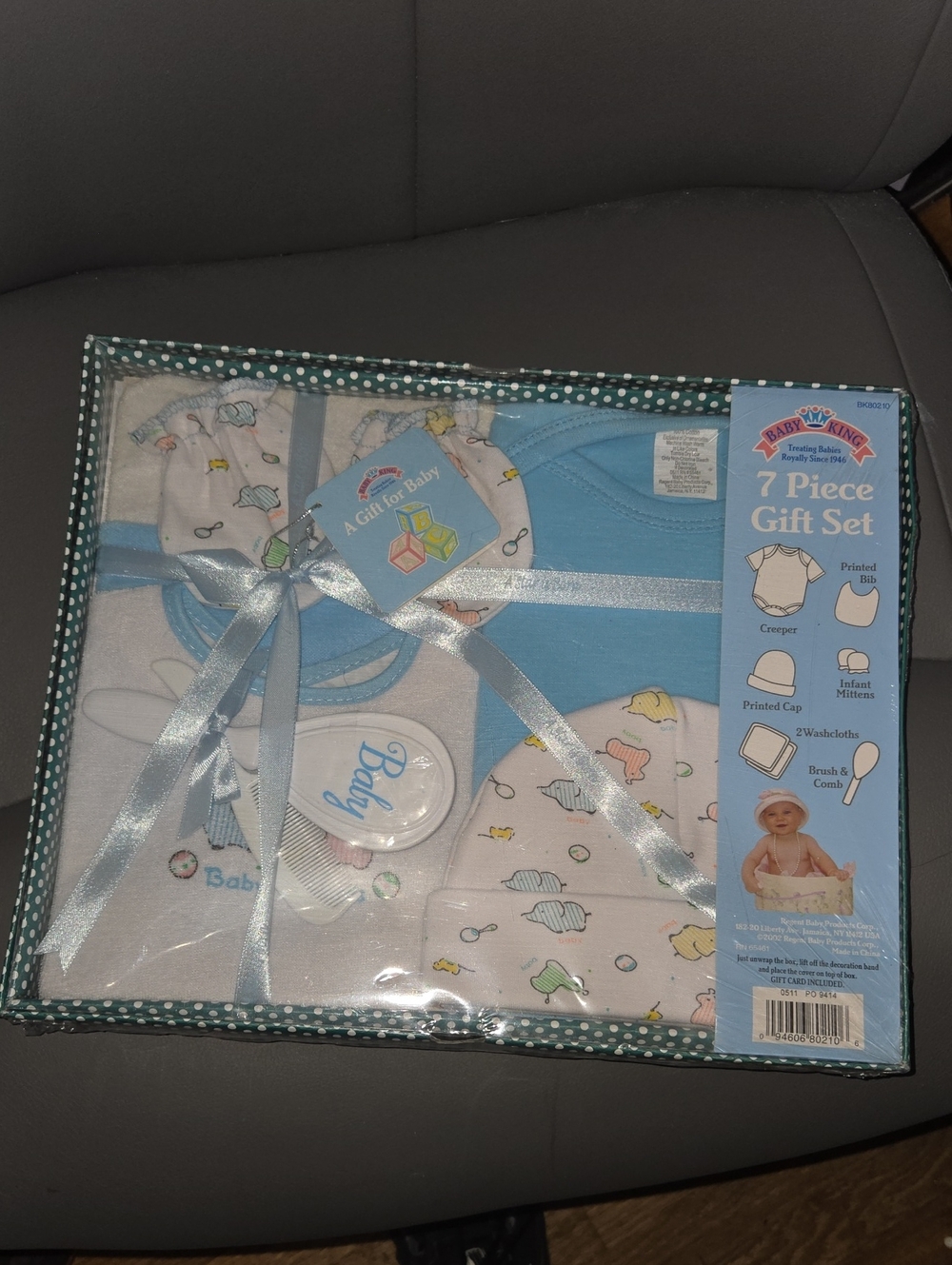 7-Piece Baby Gift Set in Light Blue with Printed Accents